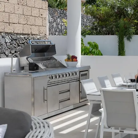 Karat Royal White * Costa Adeje