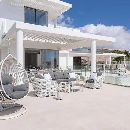 Karat Royal White Costa Adeje (Tenerife)